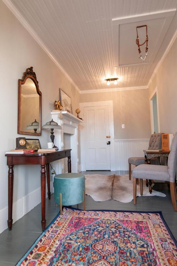 Dabbs Hotel Bed And Breakfast Llano Exterior foto