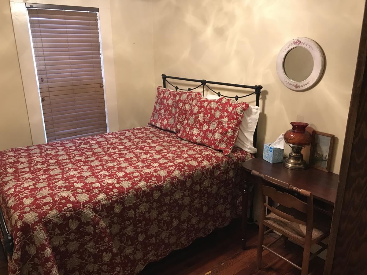 Dabbs Hotel Bed And Breakfast Llano Exterior foto
